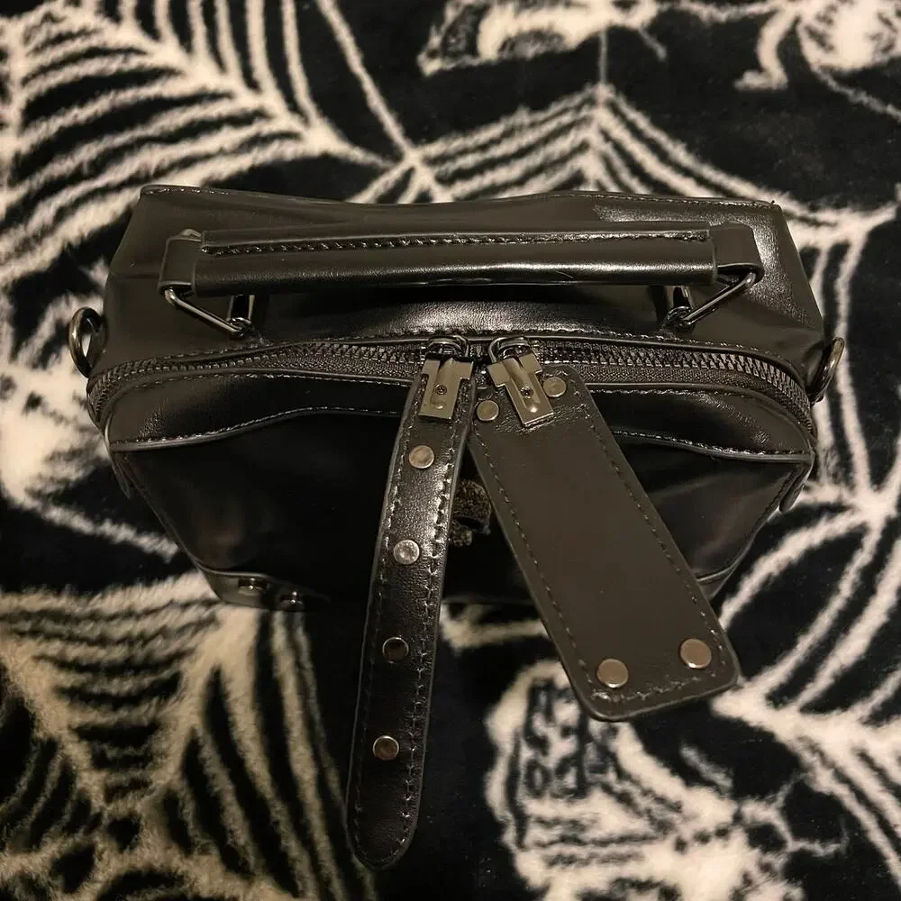 Edgy Goth Stud Chic Punk Skull Crossbody Hand & Shoulder Bag Purse